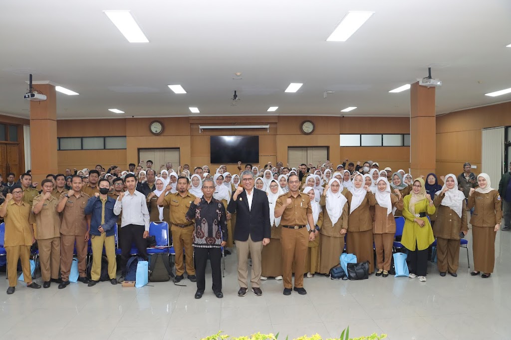 Kampung Adat Cireundeu, Miniatur Budaya Sunda yang Unik di Kota Cimahi