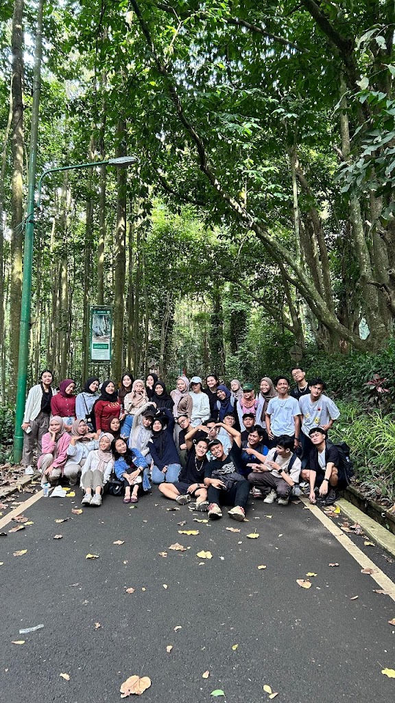 Mahasiswa Ilkom UT Bandung Eksplorasi Gua Jepang dan Belanda di Fun Meet 2024