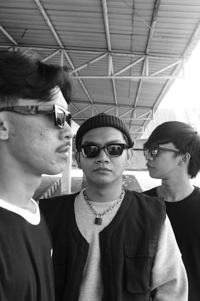 Pesan Harapan di Balik “Elegi” Karya Kingkong Milkshake