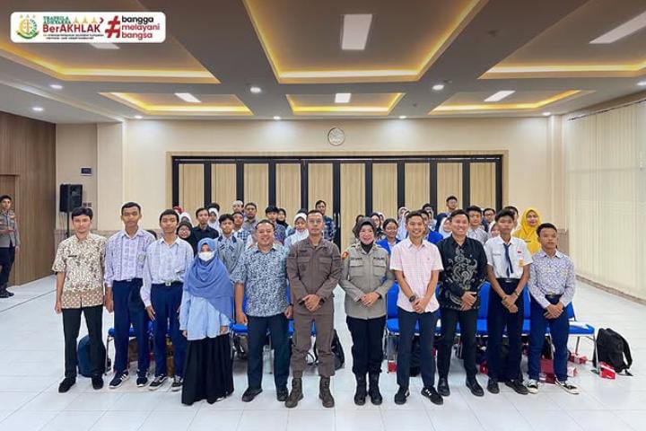 Stop Bullying, Penyuluhan Hukum untuk Membangun Generasi Tangguh di Cimahi