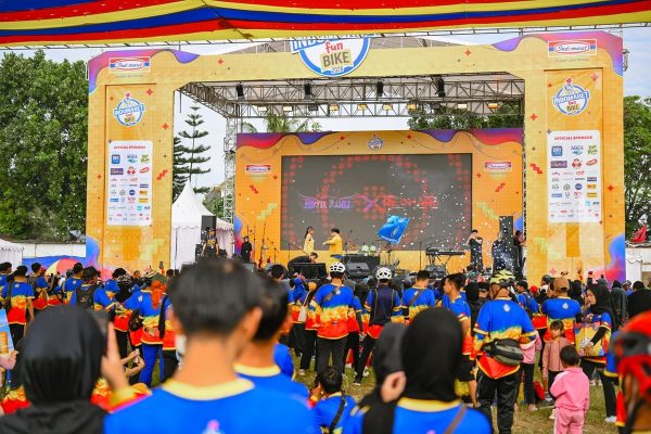 Indomaret Fun Bike Bandung 2026 Dorong Gaya Hidup Sehat Lewat Gowes dan Hiburan